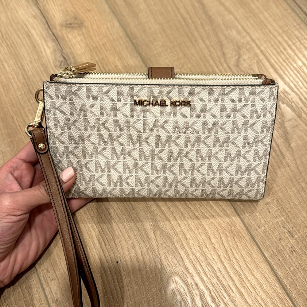Michael Kors double zipper wristlet wallet